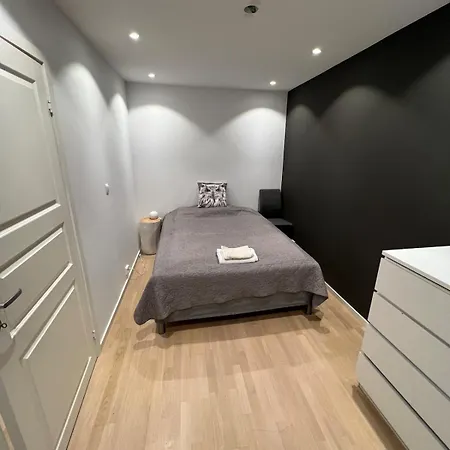 Large And Stylish 4-bedroom In The Center * Senja