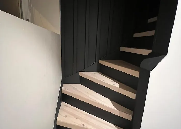 Large And Stylish 4-bedroom In The Center Semesterbostad